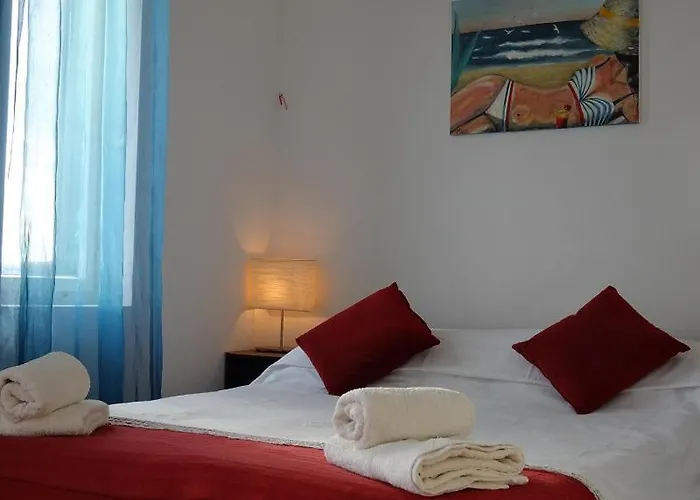 Yellow House Apartment Trogir