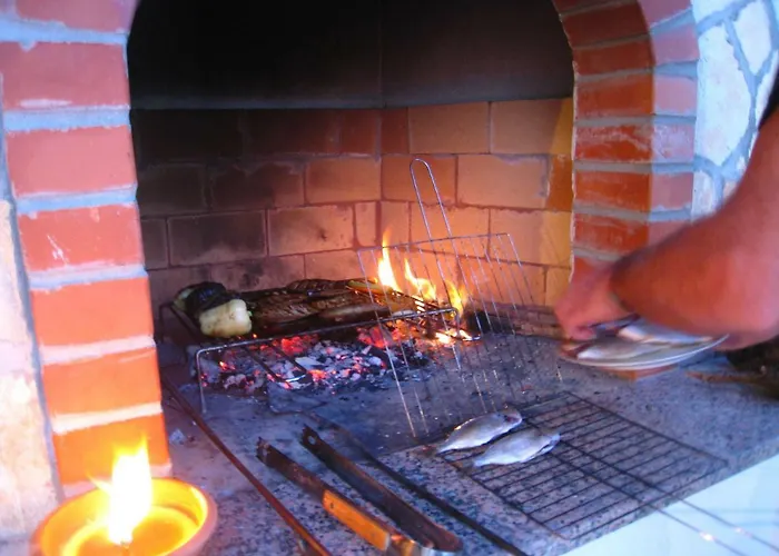 Yellow House Apartamento Trogir