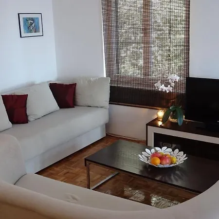 Appartement Yellow House