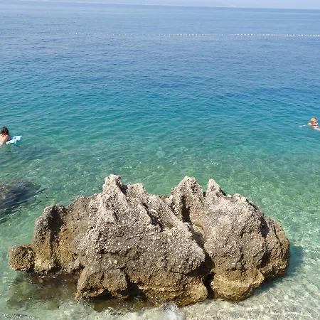 Appartement Yellow House *