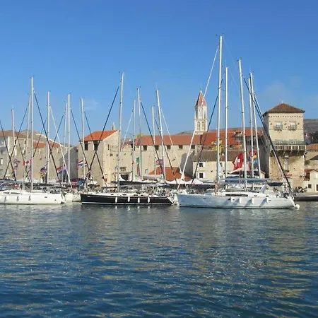 Yellow House Trogir