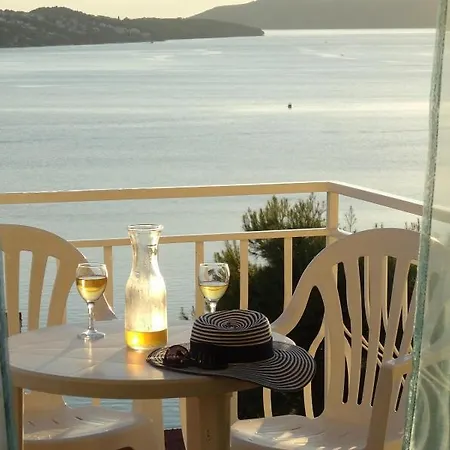 Yellow House Appartement