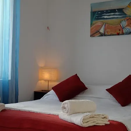 Yellow House Apartment Trogir