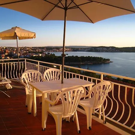 Appartement Yellow House