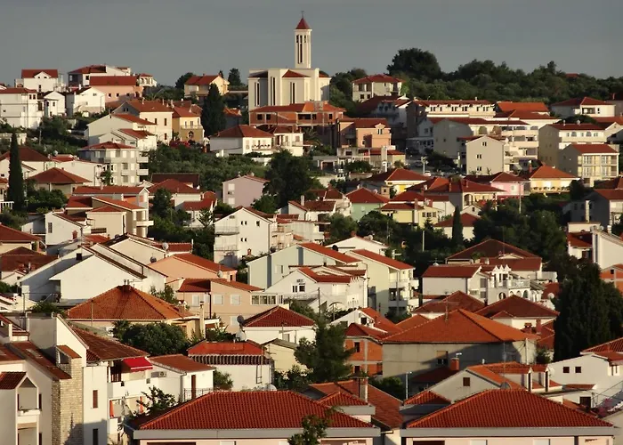 Yellow House * Trogir