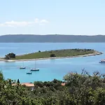 Yellow House Apartment Trogir